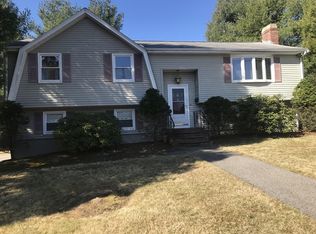 6 Mulberry Ln, Dedham, MA 02026