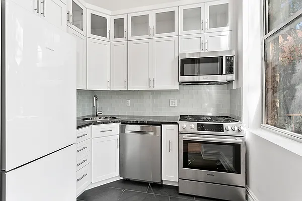 Rented by Brown Harris Stevens | media 4