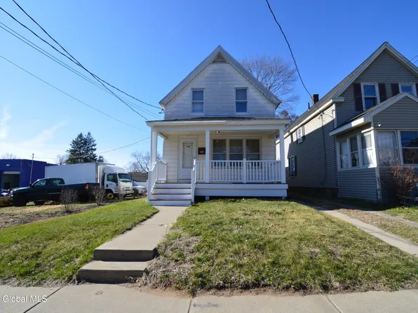 106 Henry Street, Schenectady, NY 12304