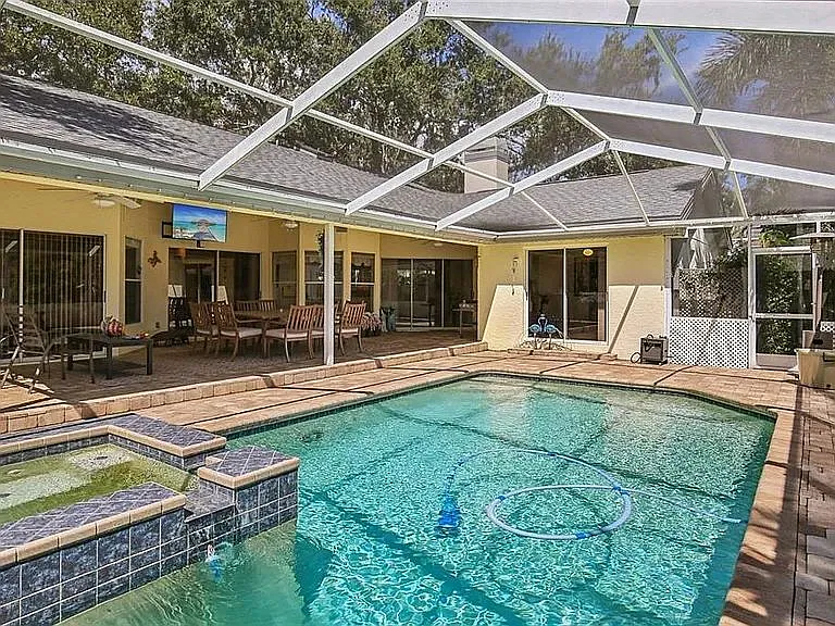 3158 Shoreline Dr — Photo 12