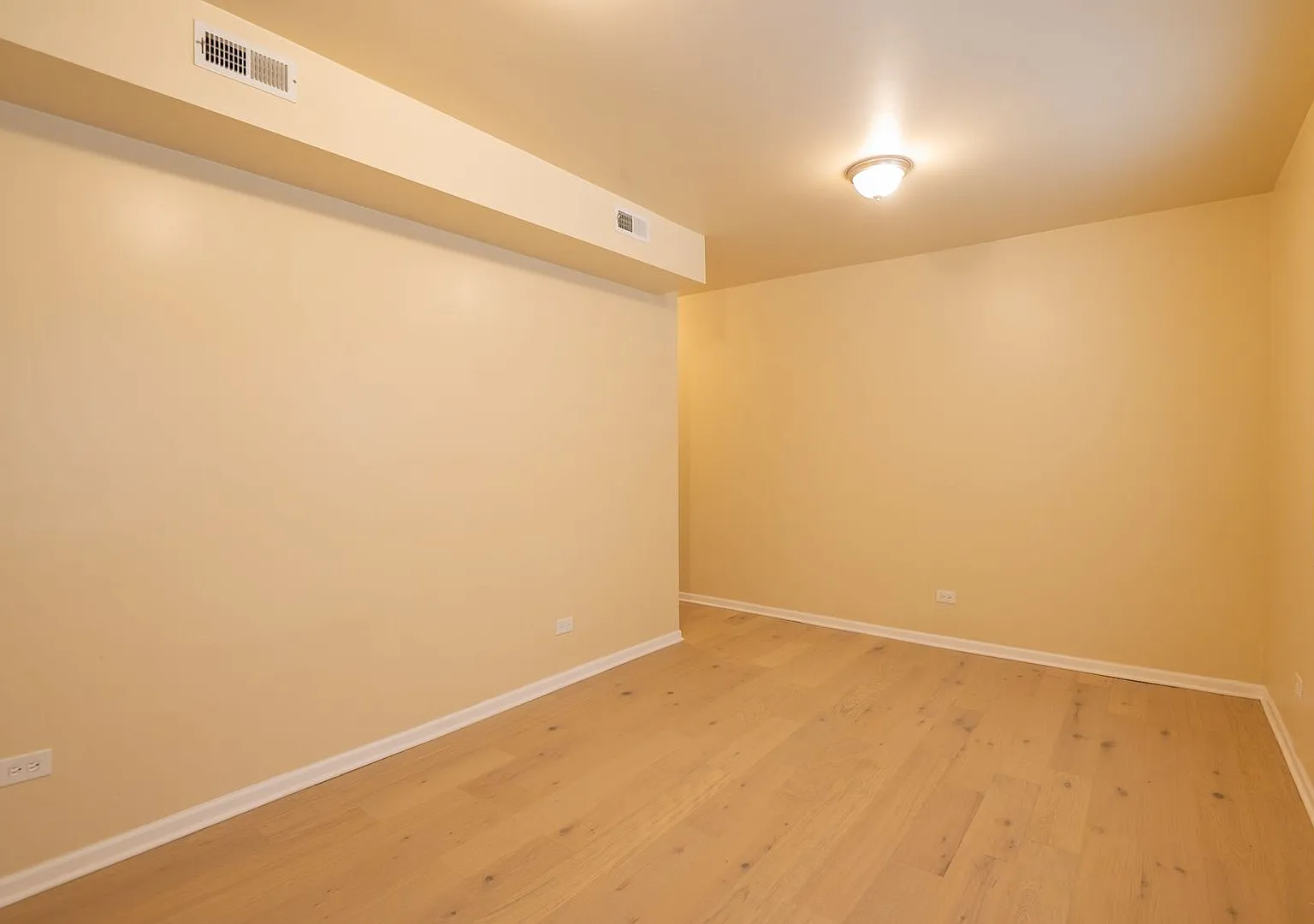 1 bed, $1,350 — Photo 2