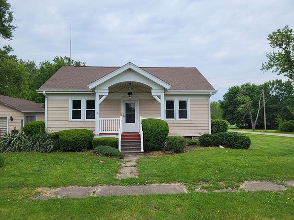 110 E Van Alstine St