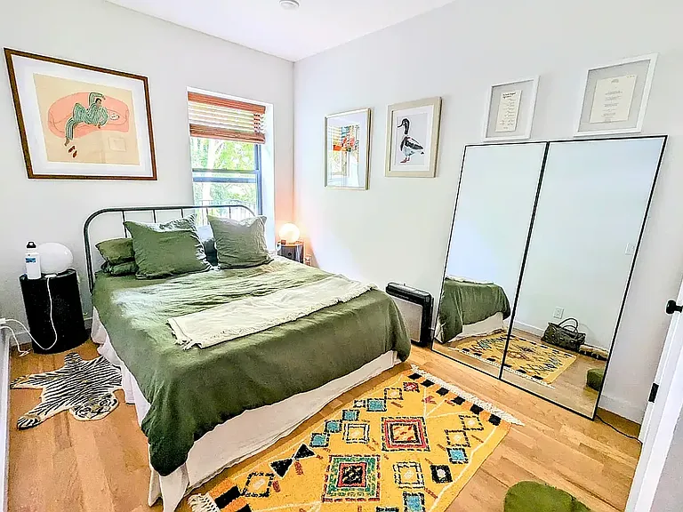 35 Cambridge Pl #3 — Photo 3
