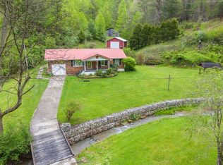 1401 Lower Taulbee Fork Rd, Vancleve, KY 41385