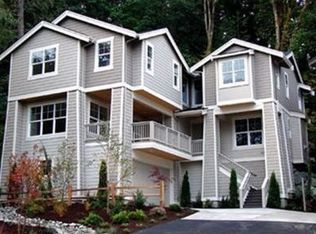 8209 NE 169th St, Kenmore, WA 98028