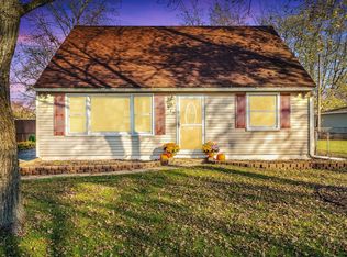 713 Fremont Rd, Valparaiso, IN 46385