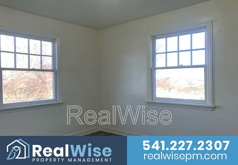 1799 Williams Hwy — Photo 6