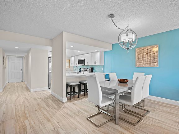 3rd image of 1045 Ocean Drive #503