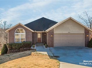 11 Faye Ln, Bella Vista, AR 72714