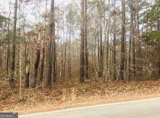 157 Possum Point Dr, Eatonton, GA 31024