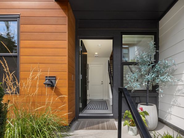 9632 NE 183rd St UNIT B