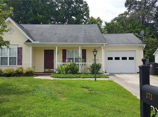 272 Oaksburg Dr, Winston Salem, NC 27107