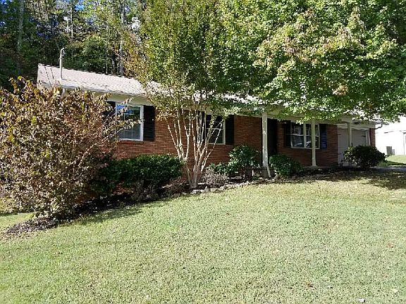 2nd image of 2845 Edonia Dr