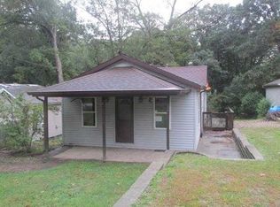 264 Sylvan Ln, Creve Coeur, IL