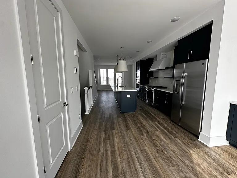 9107 Creek Bottom Ln — Photo 11