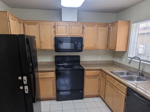 600 E Hosking Ave #56C, Bakersfield, CA 93307