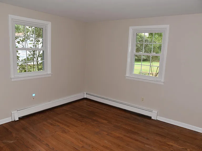 5770 Silo Hill Rd — Photo 11