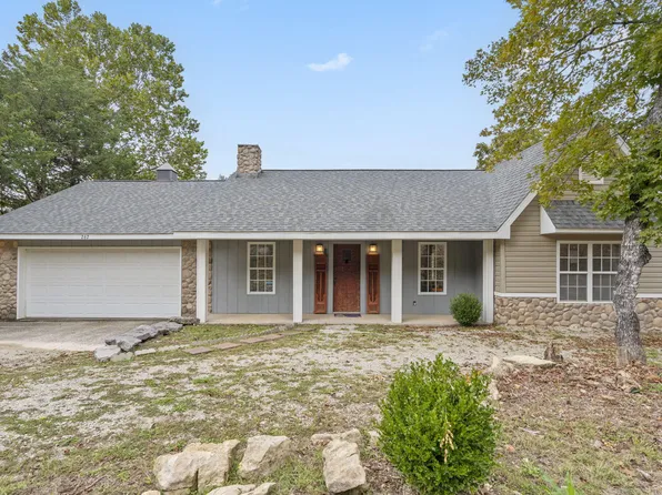 267 Blue Springs Lane, Branson West, MO 65737