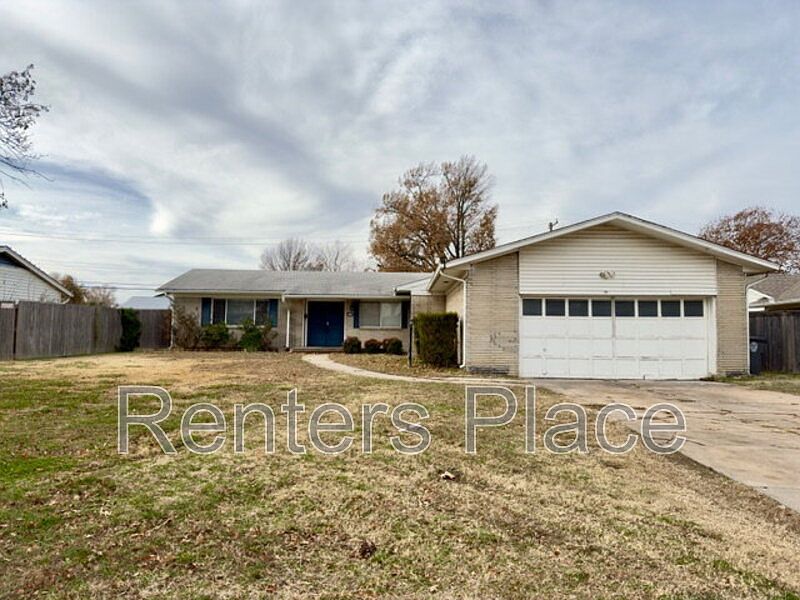1st image of 3118 S 88th Ave E