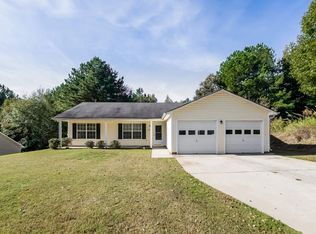 17 Fairview Dr, Newnan, GA 30263