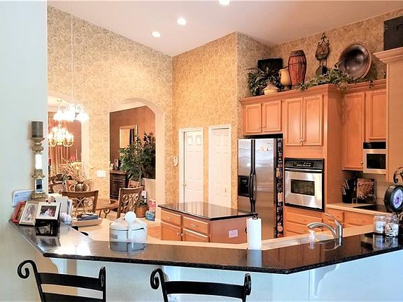 4th image of 27453 Kirkwood Cir