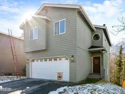 19660 Highland Ridge Dr, Eagle River, AK, 99577
