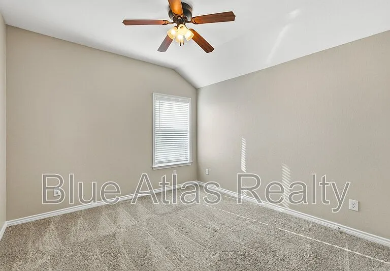 601 Steerman Ct — Photo 13