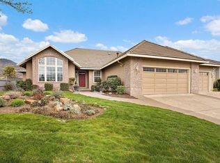 2570 Meadowcreek Dr, Medford, OR