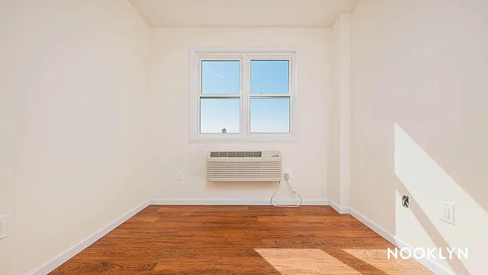 Rented by Nooklyn NYC LLC | media 6