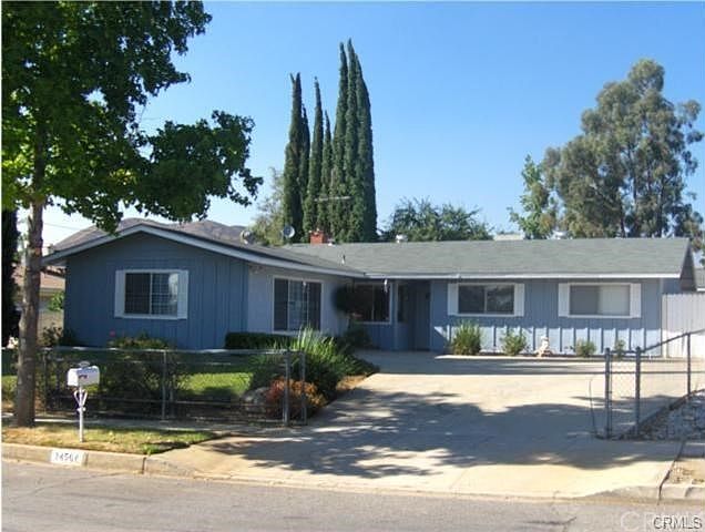 1st image of 34564 Cedar Ave