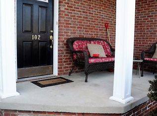 112 Leonardwood Dr UNIT 102, Frankfort, KY