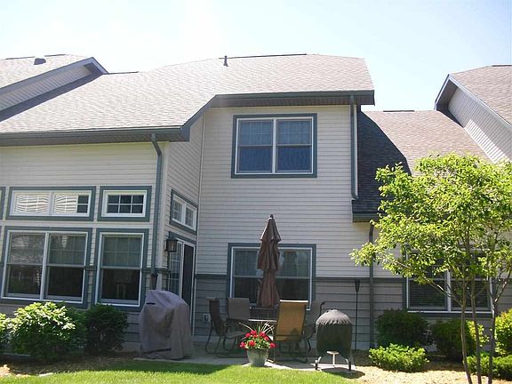 2nd image of 1249 Lakeshore Park Pl