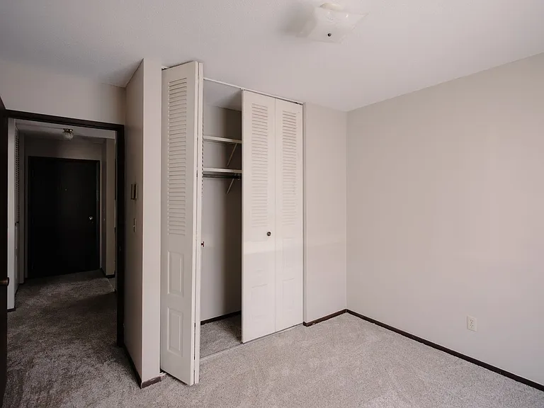 Highlander Apartments — Photo 11