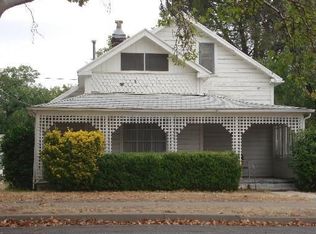 1046 Johnson St, Red Bluff, CA 96080