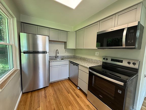 4th image of 3925 Avilla Pl