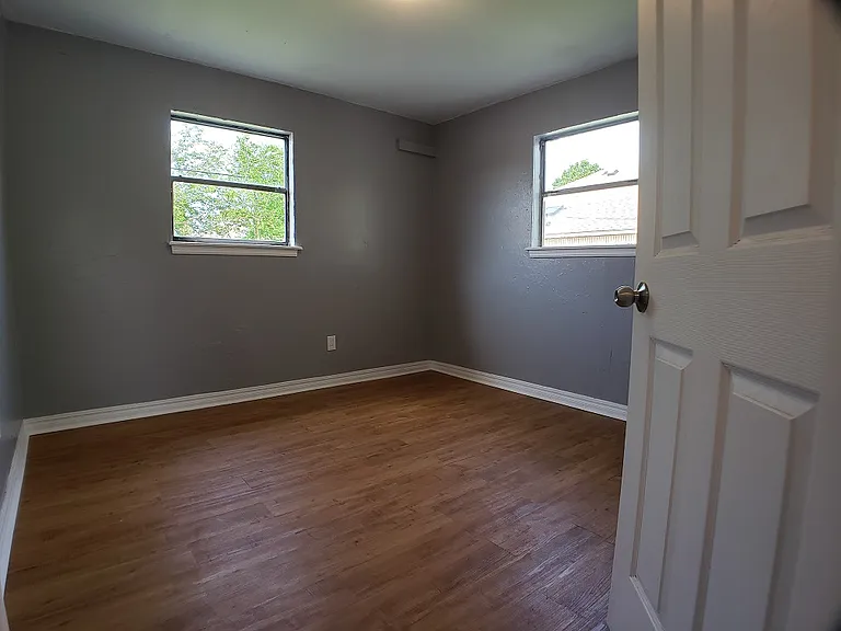 6108 SE 6th St — Photo 6