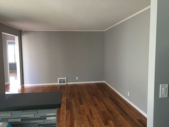 5th image of 561A 24th Ave