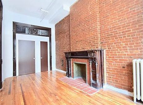 4th image of 207 W 121st St #1F