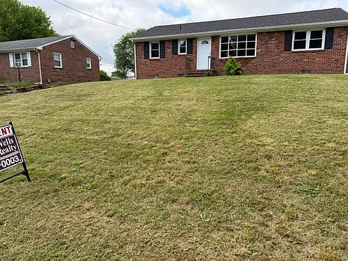 4611 Hickory Rd Photo 1