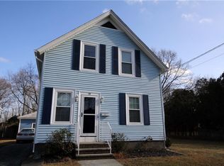 38 Lakeside St, Riverside, RI 02915