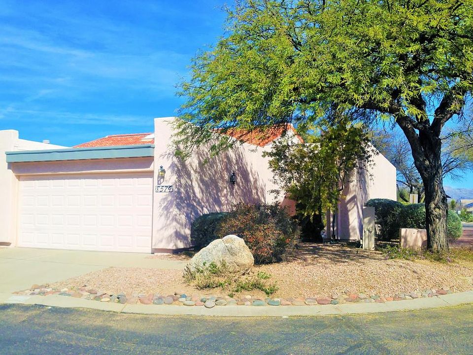 1st image of 8579 E Pembrook Dr