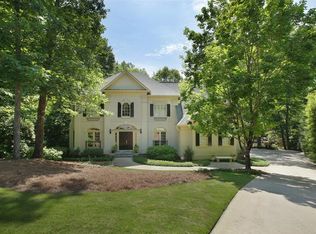 1090 Brooksglen Dr, Roswell, GA 30075
