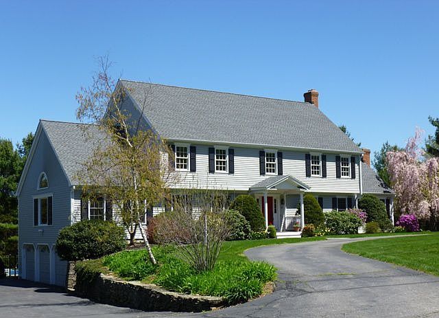 2nd image of 17 Steeple View Ln