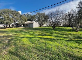 155 Southern Oaks Dr, Somerville, TX 77879