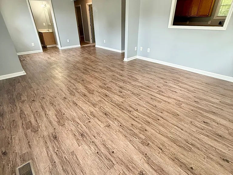 3303 Leslie Ct — Photo 9