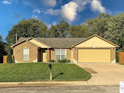 2706 Wild Rose Ln, Sedalia, MO, 65301