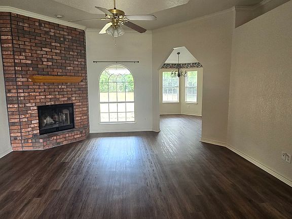 3rd image of 4505 Hitchrock Dr