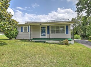 2207 Buckingham Rd, Greeneville, TN 37745