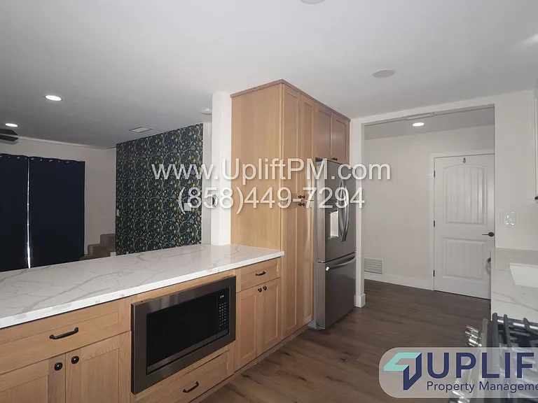 6234 Rose Lake Ave — Photo 4