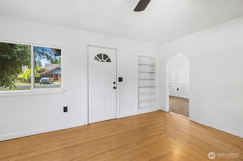 2nd image of 213 Reed Street
